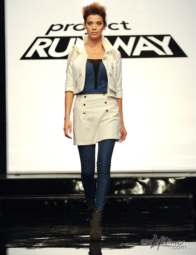 Illustration for article titled Project Runway's Team Challenge Elicits An Angry Rant From Tim Gunn